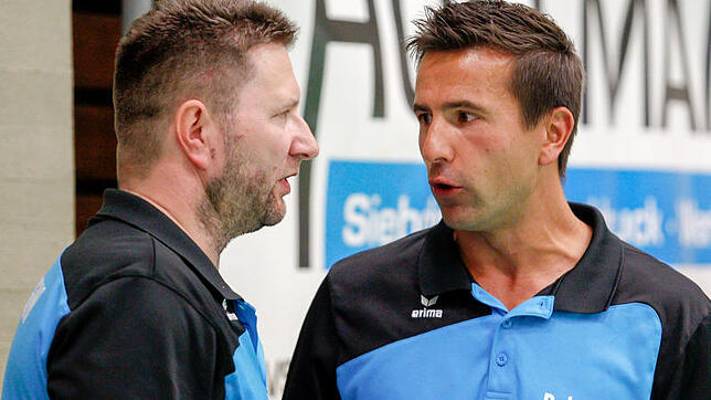 Sind auch in der kommenden Drittliga-Saison als Trainer-Duo beim TV Villingen tätig: Sven Johansson (links) und Robert Senk. Bild: Klein