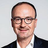 Uli Burchardt folgte bei dem ersten Wahlgang mit 35,8 Prozent auf Rang zwei.