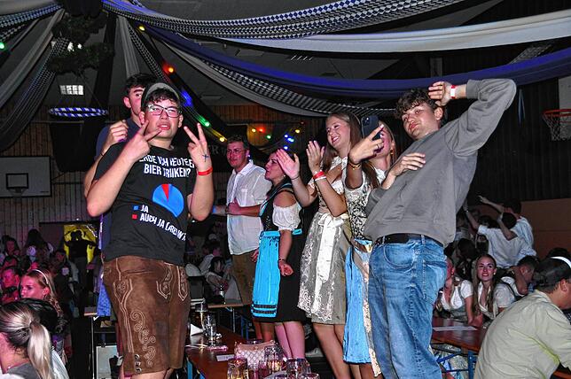 Bild 16: Die schönsten Bilder vom Oktoberfest in Leimbach