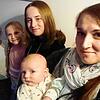 Katharina Salomo und ihre fünf Kinder. Für die Mutter sorgten die Corona-Regeln der Kinderklinik für ein Dilemma.