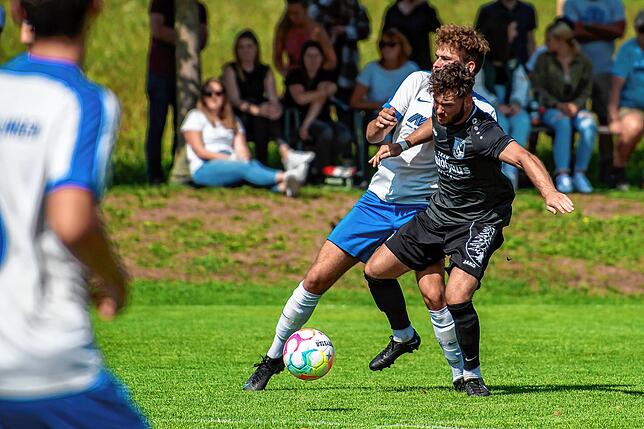 Bild 30: SV Waldhaus schafft den Ausgleich zum 1:1 beim FC Geißlingen &ndash; und wir haben Bilder!