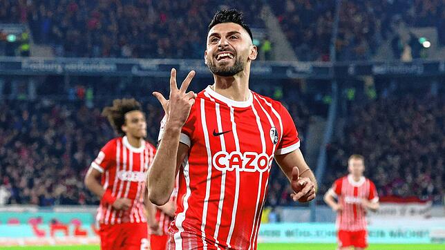 Gut und frech: Vincenzo Grifo vom SC Freiburg bejubelt im Verfolgerduell gegen Union Berlin seinen dritten Treffer.