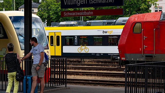 Am Villinger Bahnhof sollen 50 neue Parkplätze entstehen. Die Details stehen noch nicht fest.