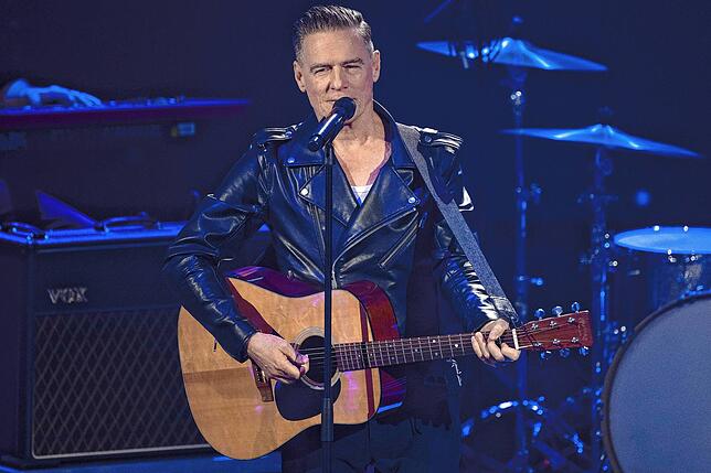 Bryan Adams kommt nach Basel – am 10. November 2024 spielt er in der St. Jakobshalle.