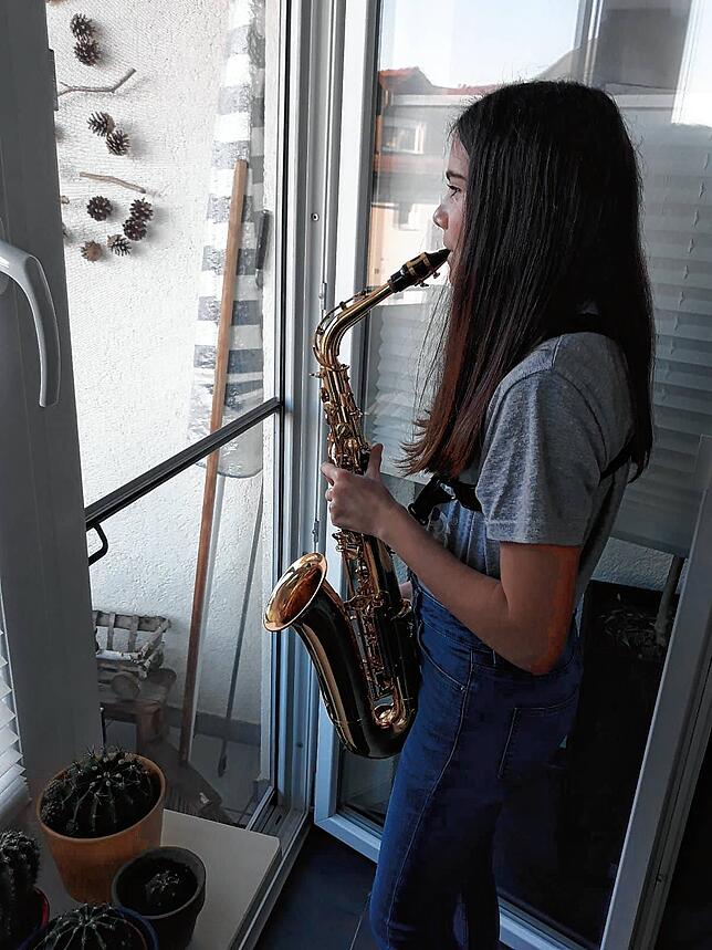Bild 5: Bilder vom Musikerflashmob im Wutachtal