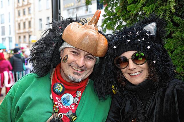 Bild 22: Konstanzer Straßenfasnacht 2025: Die besten Bilder vom Schmotzigen Dunschtig