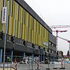 Rund um das Warenhaus sind Baustellen. In der Nachbarschaft entstehen ein neuer Busbahnhof und das künftige Cano-Einkaufszentrum.