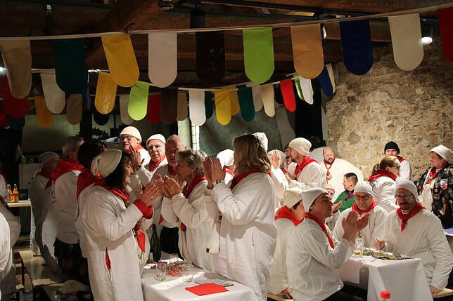 Bild 16: Die schönsten Bilder vom Heringsessen in Waldshut-Tiengen: Tradition und Genuss im Fokus