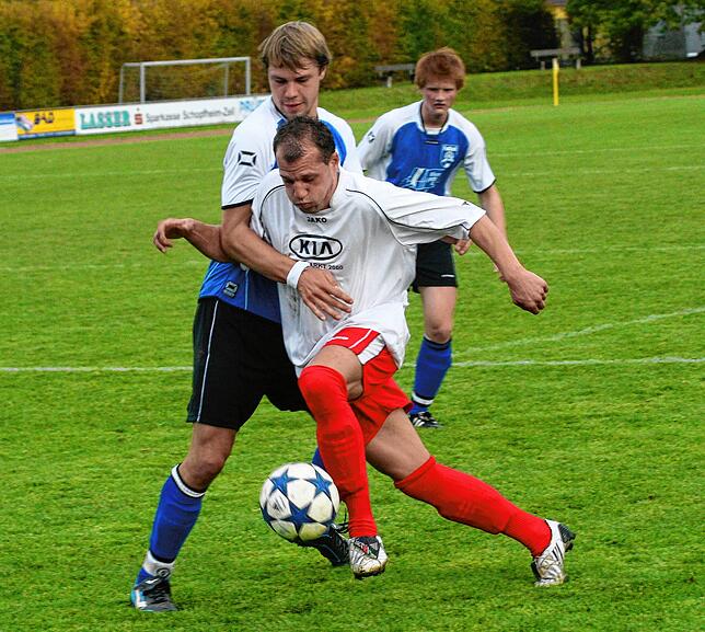 Bild 8: Schnappschüsse aus der Bezirksliga-Saison 2010/2011