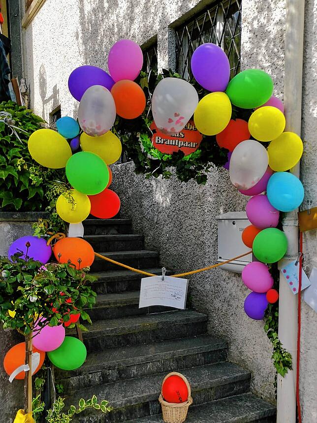 Der Bogen für das Hochzeitspaar.