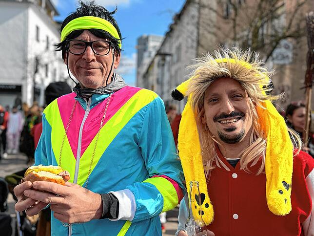 Bild 8: Friedrichshafen erwartet den großen Narrenumzug