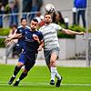 Der kleine Unterschied: Während der immer noch angeschlagene Torjäger Nexhdet Gusturanaj (links) vom VfB Waldshut beim 3:3 leer ausging, ...