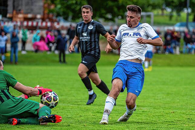 Bild 9: FC Geißlingen gewinnt Küssaburg-Pokal durch 4:3-Sieg gegen den FC Hochrhein &ndash; wir haben Bilder!
