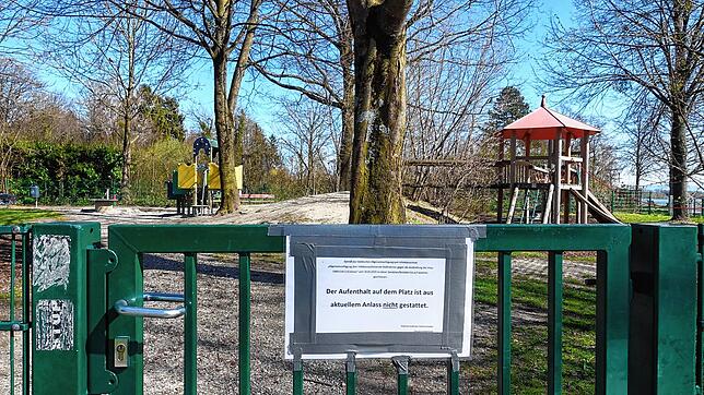 Nix los in Friedrichshafen. Und das ist ausnahmsweise auch mal gut so. Für Kinder ist ein Leben ohne Spielplatz eine Herausforderung.
