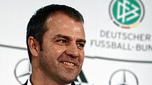Hansi Flick in seiner Zeit als Co-Trainer der Nationalmannschaft im Jahr 2014. Ab dem Sommer übernimmt der Ex-Bayern-Coach den Posten ...