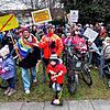 Erhöhung der Kita-Gebühren? Das wollen zahlreiche Konstanzer Eltern nicht hinnehmen und demonstrieren vor der Gemeinderatssitzung am ...
