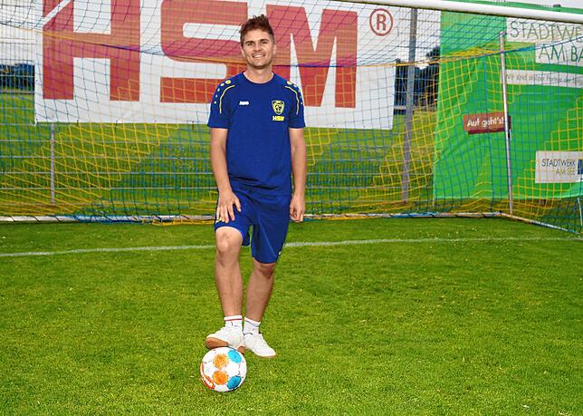 Elias Gut kickt seit 21 Jahren bei der F.A.L. und steht voll hinter dem Verein.