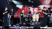 Smudo, Thomas D., Michi Beck und And.Ypsilon (vorne, von links) sind die Fantastischen Vier. Es ist ihr zweiter Auftritt bei einem Salem ...