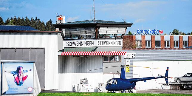 Der Tower des Flugplatzes Schwenningen.