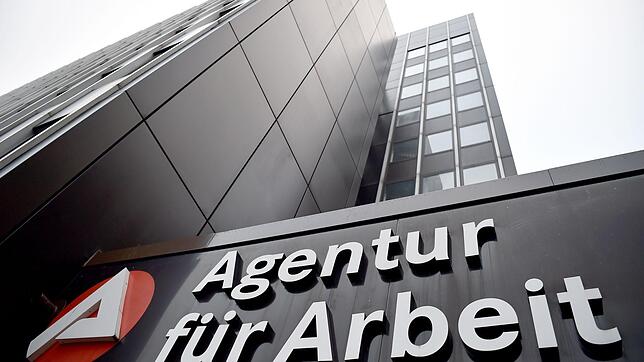 Brutto- oder Nettogehalt – Was ist eigentlich die Berechnungsgrundlage für das Arbeitslosengeld?