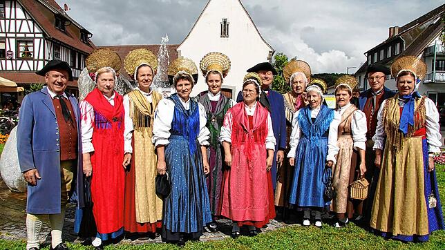 Die Mitglieder der Trachtengruppe Uhldingen-Mühlhofen wollten die Traditionen bewahren. Zum 30. Geburtstag des Vereins im Jahr 2006 ...