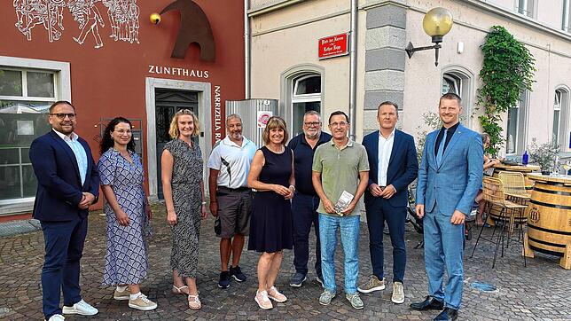 Sind alle bereits viele Jahre beim Altstadtfest dabei und freuen sich auf die 47. Ausgabe (von links): Joachim Kania von den Stadtwerken ...