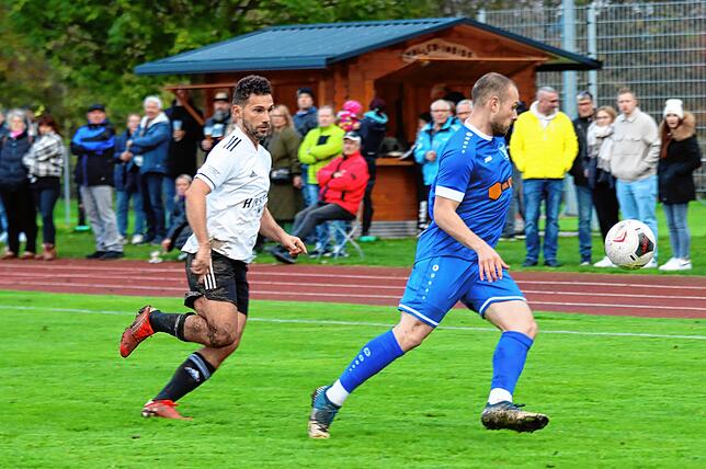 Bild 10: Die besten Bilder der Partie zwischen dem SV Volkertshausen und dem Hattinger SV