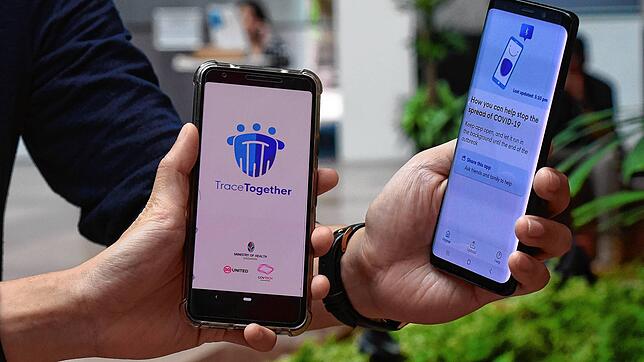 In Singapur wird das Zurückverfolgen von Kontakten via Smartphone schon praktiziert. Diese App wurde am 20. März vorgestellt.
