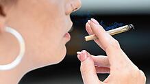 Vor dem Konsum steht der Cannabis-Anbau: Vereine benötigen hierfür eine Lizenz. Diese zu erhalten, ist gar nicht so einfach, bemängeln ...