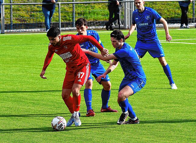 Bild 31: VfR Bad Bellingen beendet Negativserie mit 4:0 beim TuS Efringen-Kirchen &ndash; und wir haben Bilder!