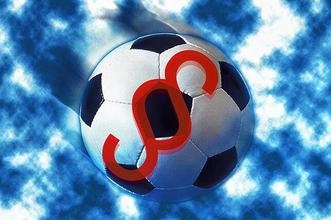 Paragraphen – auch beim Fußball wichtig, vor allem dann, wenn es um die Bezahlung der Kicker geht.