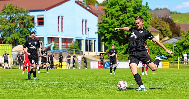 Bild 15: Unsere große Bildergalerie vom Spiel des FC Öhningen-Gaienhofen gegen den SC Pfullendorf II