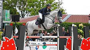 Michael Jung von der RSG Altheim beim Reitturnier in Donaueschingen. Fotos: Roger müller