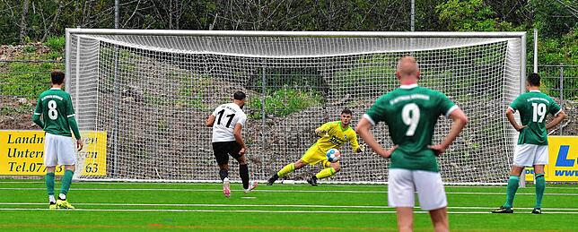 Bild 21: SV Herten bejubelt einen knappen und glücklichen Sieg bei der SG Mettingen/Krenkingen &ndash; und wir haben die Bilder!