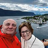 Ina und Herbert Brand am Nordkap. Sie lieben es zu reisen – und die Zeit nach der Pensionierung. Ina Brand war jahrelang Inhaberin des ...
