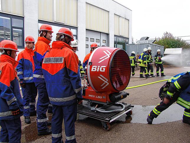 Bild 19: Feuer, Verletzte und Vermisste: Die besten Bilder von der Hauptübung der Salemer Feuerwehr