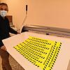 Aufträge, die ohne die Corona-Krise gar nicht möglich wären, hat sich Sigi Zobel an Land gezogen. Er produziert in seiner Firma ...