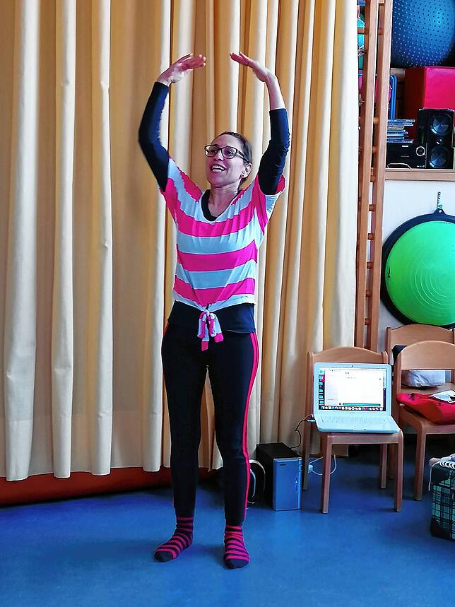 In Aktion: Theaterpädagogin Katja Bozsa Foto Ulrike Blatter