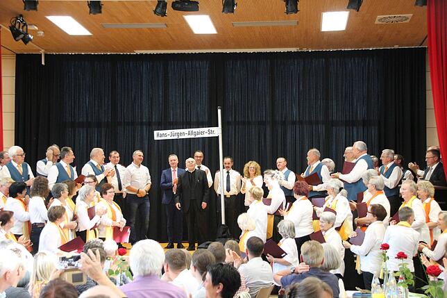 Bild 8: Bilder vom Festakt &bdquo;50 Jahre Priester in Eggingen&ldquo; mit Pfarrer Hans-Jürgen Allgaier sowie vom Patrozinium St. Gallus Eggingen