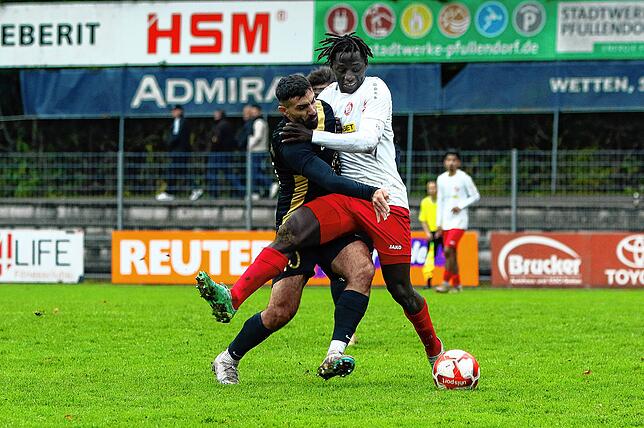 Bild 12: Türk. SV Singen gewinnt Bezirksduell beim SC Pfullendorf. Die besten Bilder vom 3:1-Erfolg.