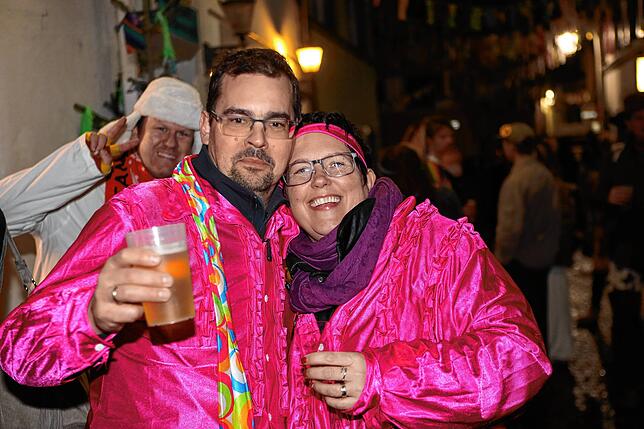 Bild 24: Die große Party geht weiter! Mäschgerle feiern am Schmotzigen bis in die Nacht