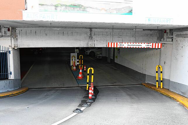 So sieht der Einfahrtbereich aus: Die Schranken sind seit November 2023 weg.