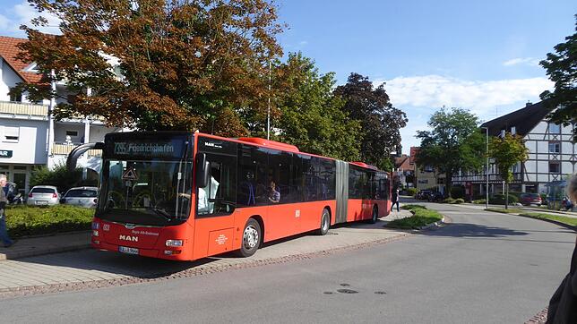 Die Gemeinde Uhldingen-Mühlhofen wünscht sich eine Verbesserung des öffentlichen Nahverkehrs, beispielsweise eine dichtere Taktung auf ...