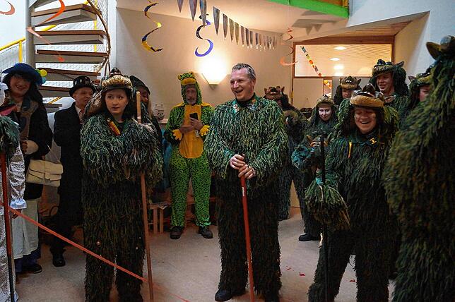 Bild 20: Schülerbefreiung & Rathaussturm in Stetten: Fasnacht-Spektakel in eindrucksvollen Bildern!