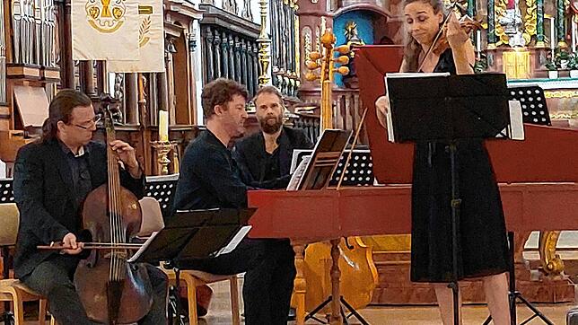 Konzert im Münster: Il Gusto Barocco mit der Geigerin Eva Saladin. Foto: Aloisia Zell