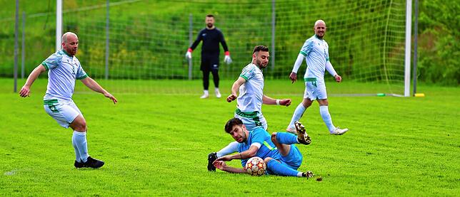 Bild 15: SV Buch schafft noch ein 2:2 gegen den SV Herten &ndash; und wir haben Bilder!