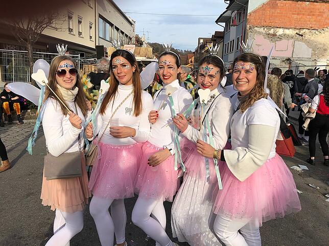 Bild 3: So schön war die Hoorige Mess&lsquo; in Tiengen: Wir haben die größte Straßenfasnacht der Region in Bildern und Videos festgehalten