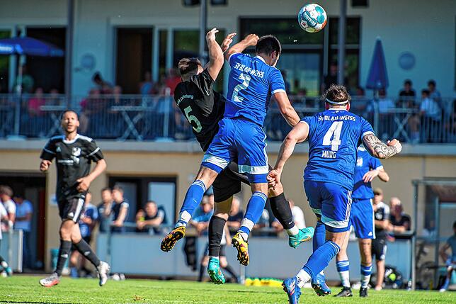 Bild 11: SV BW Murg verliert Spitzenspiel gegen SV 08 Laufenburg II mit 1:4 &ndash; und wir haben Bilder!