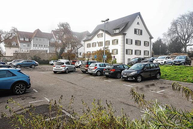 Die Freifläche auf dem ehemaligen Wein-Mayer-Areal soll für ein künftiges Ärztehaus genutzt werden.