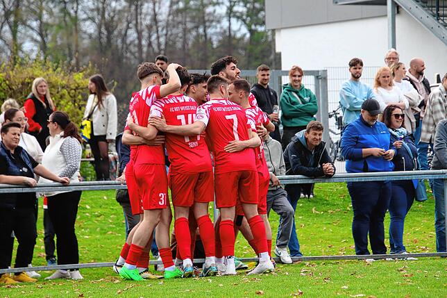 Bild 11: Emotionales Derby in Frickingen: Das sind die besten Bilder des Landesliga-Duells gegen Salem